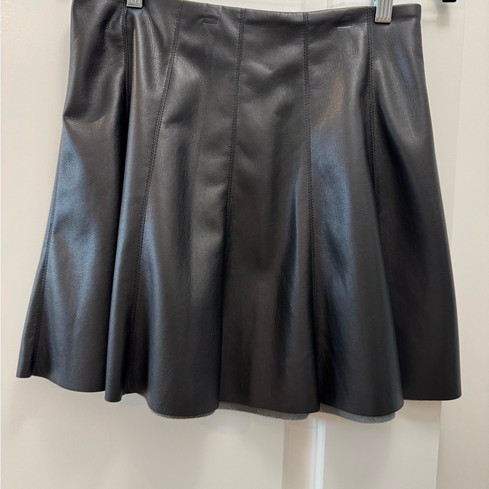 Elegant Black Leather Skirt